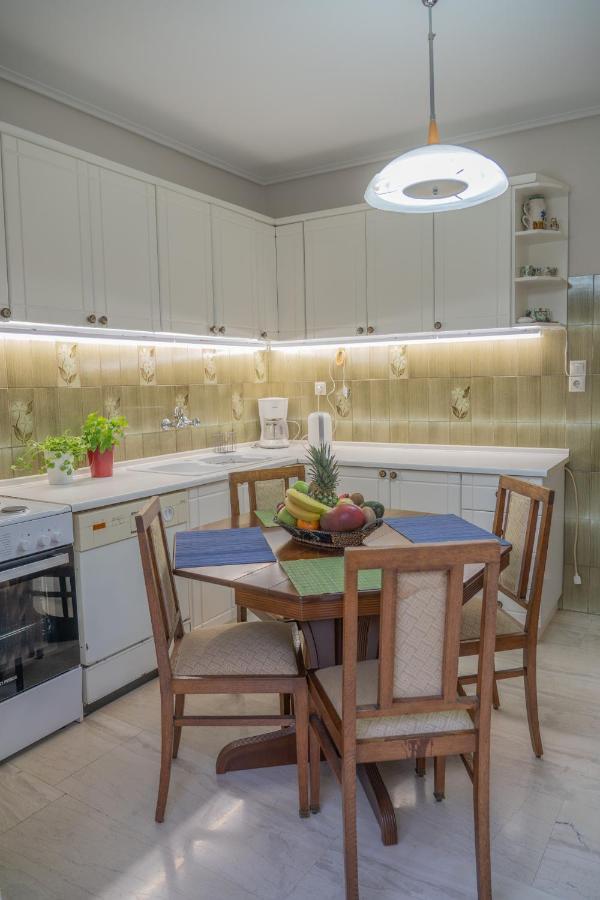 Aiolos Apartment Athena Bagian luar foto